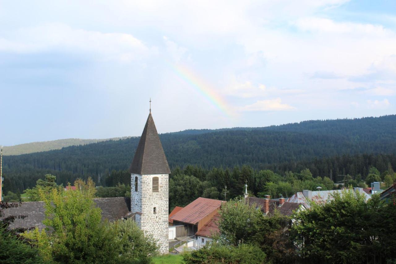 Ferienwohnung- Pfenniggeiger Philippsreut Bagian luar foto